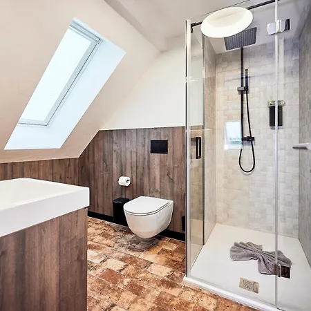 Zieglers Restaurant & Hotel *