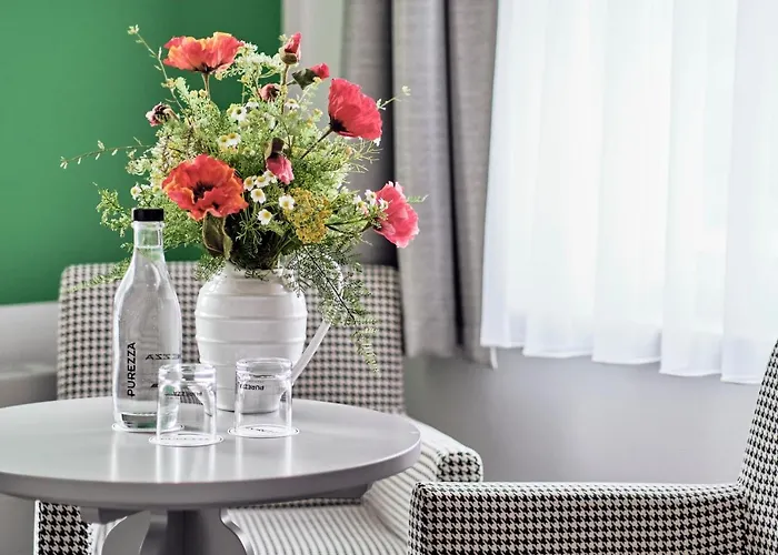 Zieglers Restaurant & Hotel *